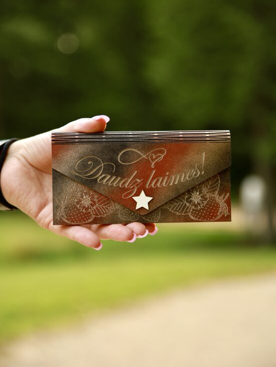 Dāvanu aploksne krāsaina - naudai